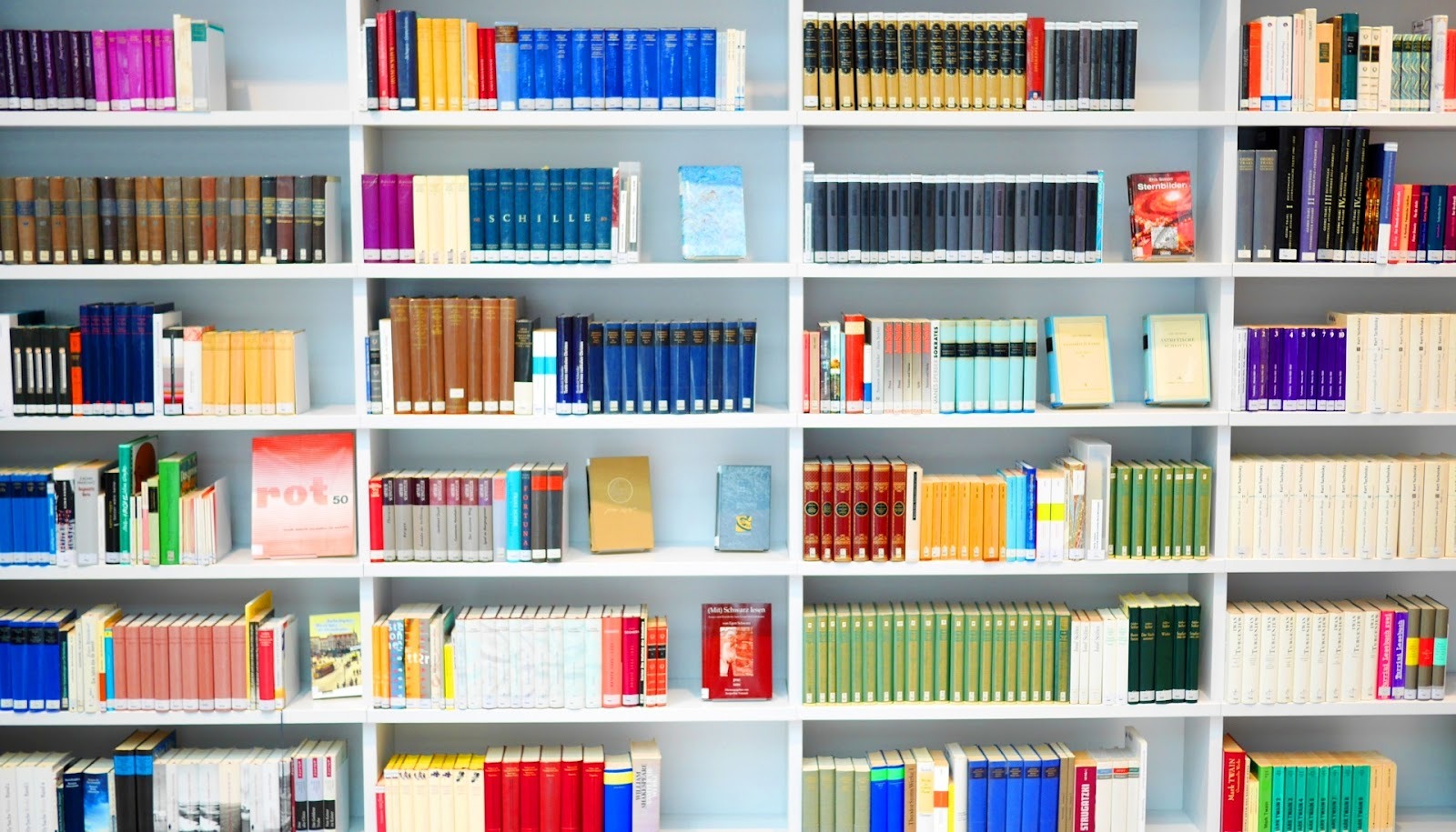 「どんな言語を学ぶか」は年齢と目的で変わる